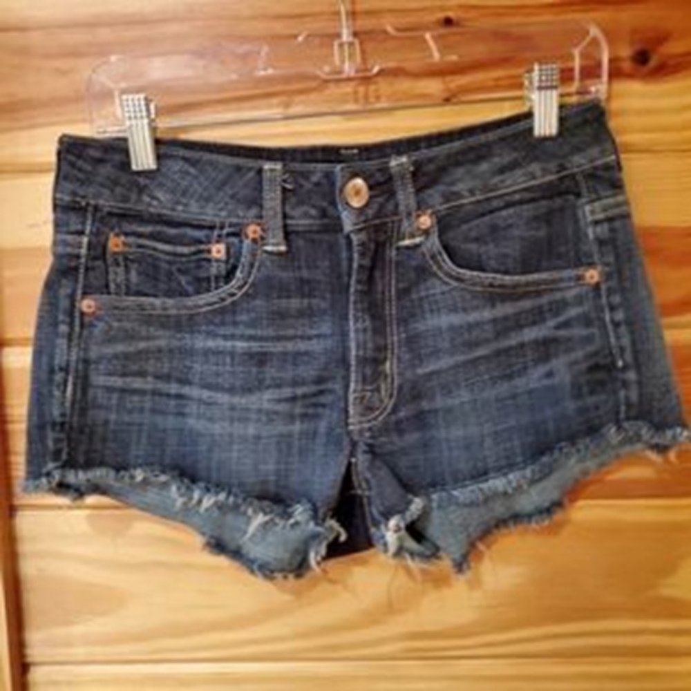 High-Rise Denim Cheeky Shorts. SZ 6